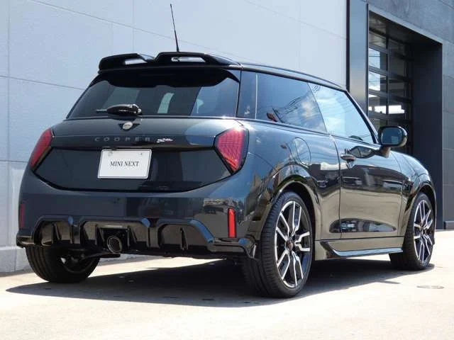 Bmw MINI COOPER ジョンクーパーワークス photo 2