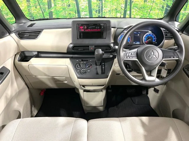 Mitsubishi eK SPACE M photo 2