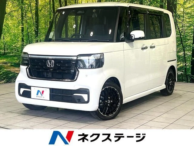 Honda N BOX CUSTOM ターボ　コーディネートスタイルモノトーン 2023