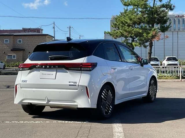 Nissan AURA G　FOUR　レザーエディション photo 2