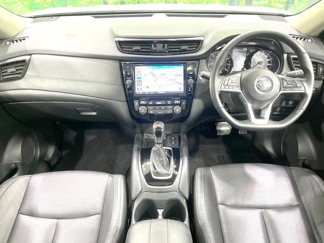 Nissan X-TRAIL 4WD 20XiレザーエディションVセレクション photo 2