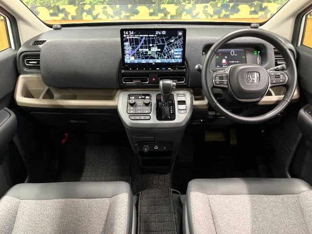 Honda FREED e:HEV エアー　EX photo 2