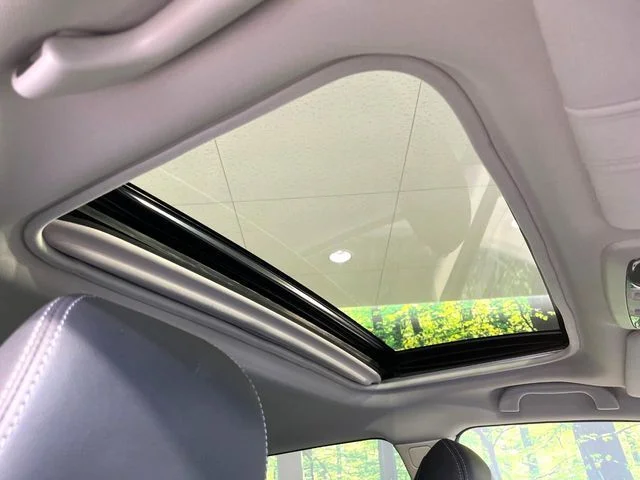 Subaru LEGACY OUTBACK B−スポーツ photo 3