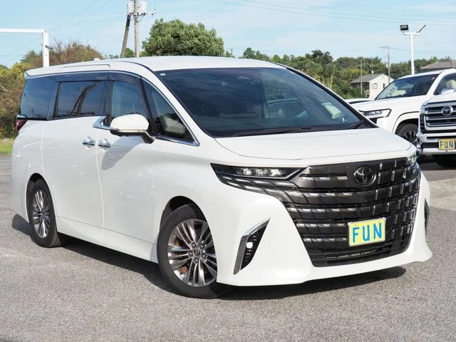 Toyota ALPHARD hybrid 4WD Z photo 3
