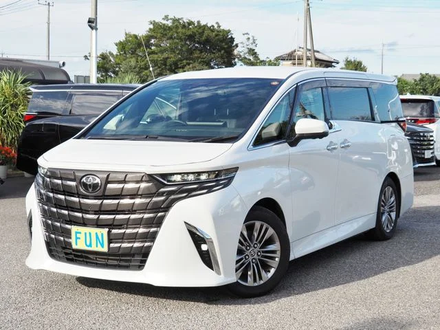 Toyota ALPHARD hybrid 4WD Z photo 4