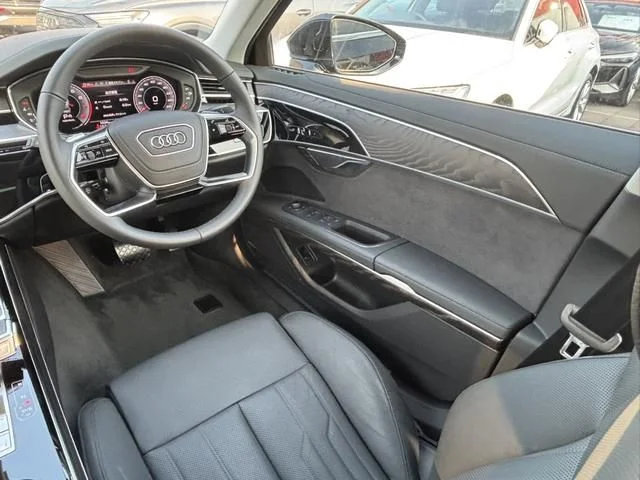 Audi AUDI A8 ファイナルエディション photo 4