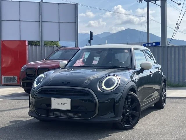 Bmw MINI COOPER 5DOOR レゾリュート　エディション 2023