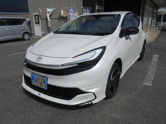 Toyota AQUA Z photo 3