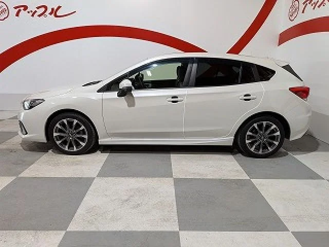 Subaru IMPREZA SPORT 4WD 1．6i−S　アイサイト photo 2