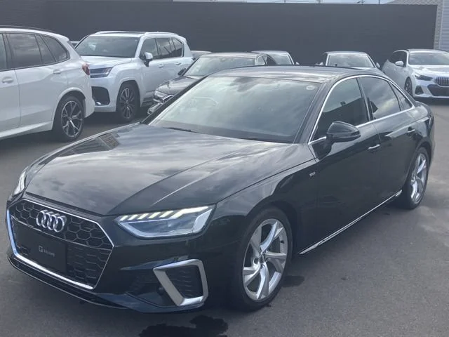 Audi AUDI A4 35　TFSI　Sライン 2021