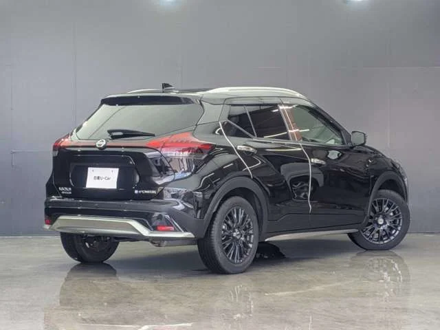 Nissan KICKS オーテック photo 2