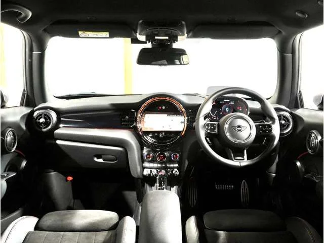 Bmw MINI ジョンクーパーワークス photo 3