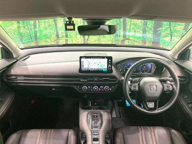 Honda ZR-V e:HEV Z photo 2