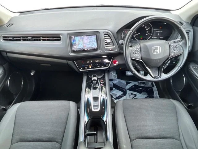 Honda VEZEL HYBRID X　ホンダセンシング photo 2