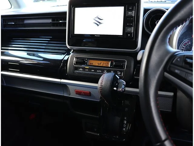 Suzuki Spacia custom ハイブリッドXS　ターボ photo 4