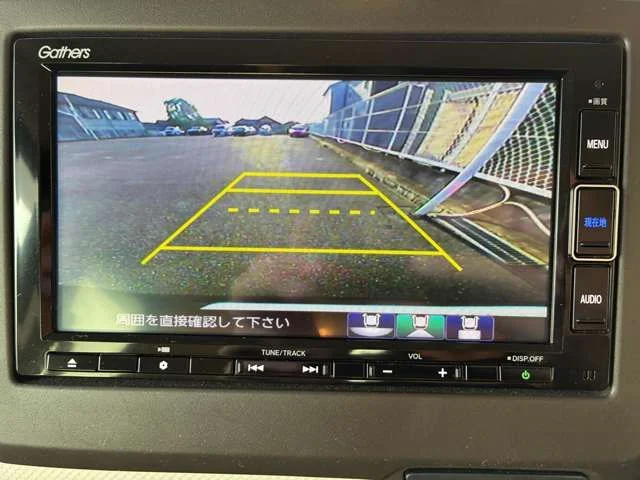 Honda N BOX L photo 4