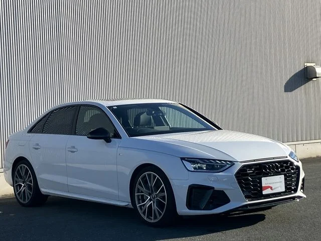 Audi AUDI A4 45　TFSI　クワトロ　Sライン photo 2