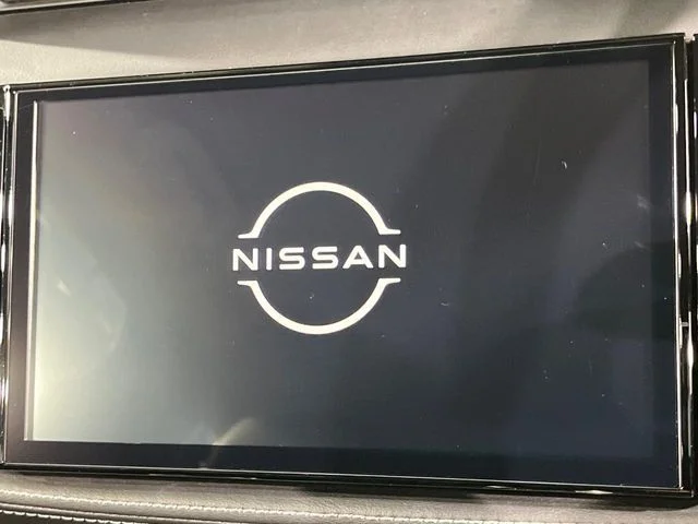 Nissan KICKS X photo 4