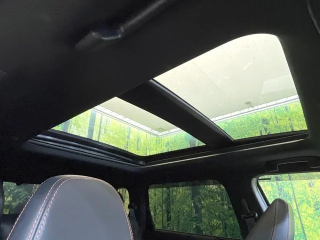 Mitsubishi OUTLANDER PHEV P photo 3
