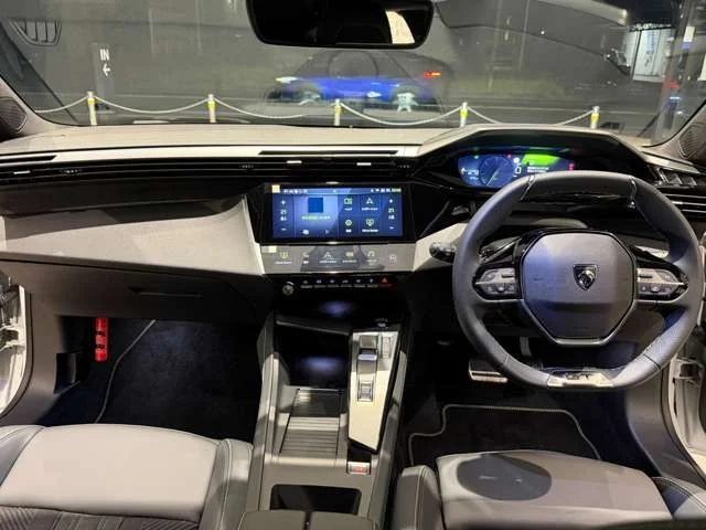 Peugeot PEUGEOT 308 GT　ハイブリッド photo 4