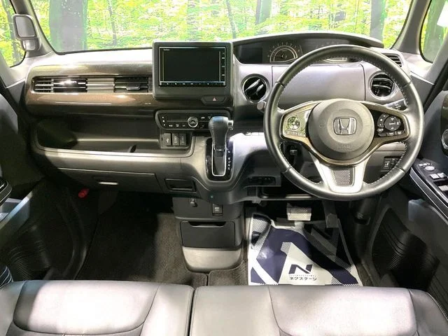 Honda N BOX CUSTOM G　Lターボ　ホンダセンシング photo 2