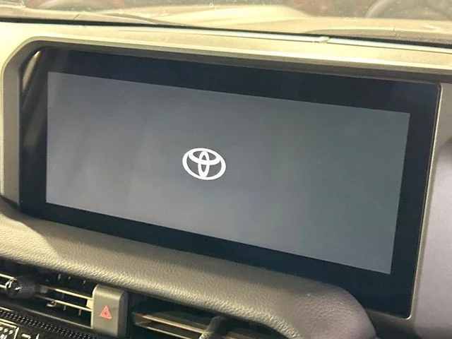 Toyota LANDCRUISER 250 ZX photo 4