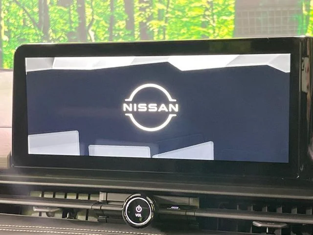 Nissan SERENA WG e−POWER　ハイウェイスター　V photo 4