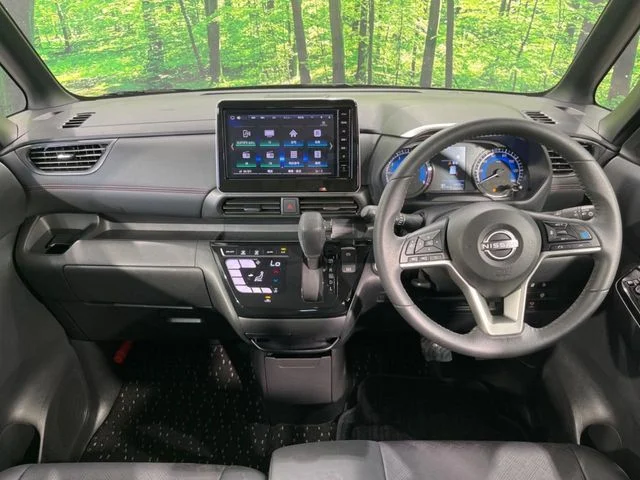 Nissan ROOX ハイウェイスターG　ターボ photo 2