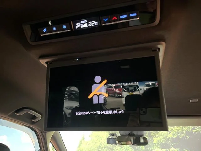Toyota NOAH HYBRID S−Z photo 3