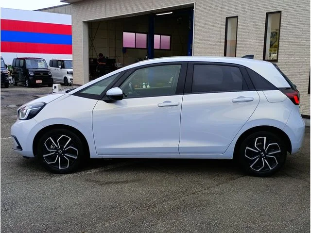Honda FIT e:HEV ホーム photo 4