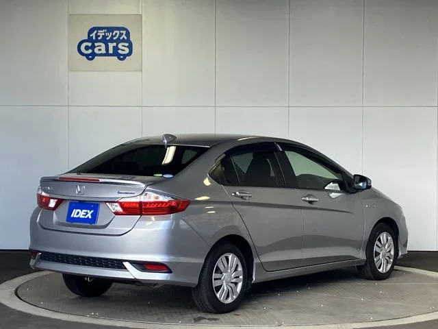 Honda GRACE HYBRID LX　ホンダセンシング photo 3
