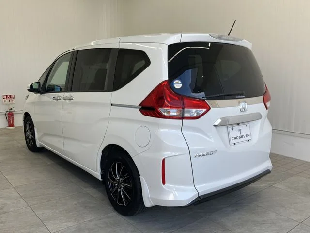 Honda FREED plus G　ホンダセンシング photo 3