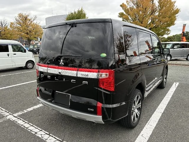 Mitsubishi DELICA D:5 4WD G　パワーパッケージ photo 3