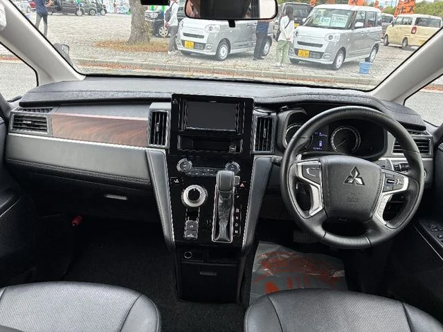 Mitsubishi DELICA D:5 4WD G　パワーパッケージ photo 4
