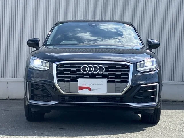 Audi AUDI Q2 30　TFSI　スポーツ　Sラインパッケ photo 2
