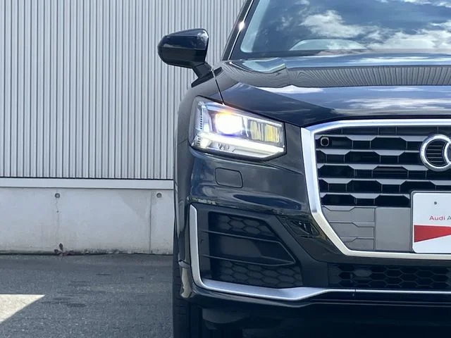Audi AUDI Q2 30　TFSI　スポーツ　Sラインパッケ photo 3