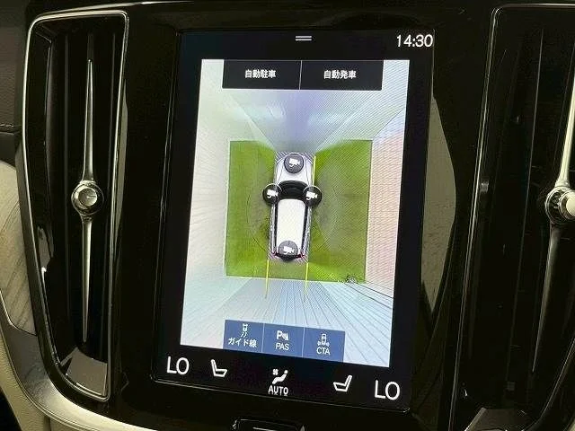 Volvo VOLVO V60 T5　インスクリプション photo 4