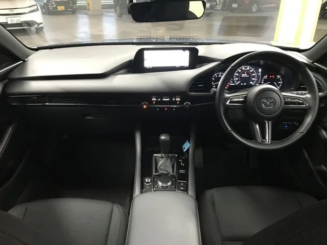 Mazda MAZDA3 FASTBACK 20S　ブラックトーンエディション photo 3
