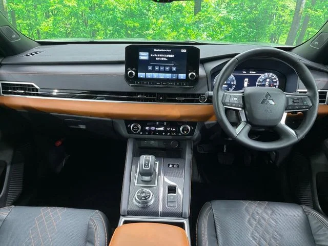 Mitsubishi OUTLANDER PHEV P photo 2