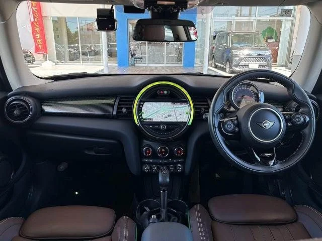 Bmw MINI COOPER SD ベースグレード photo 2
