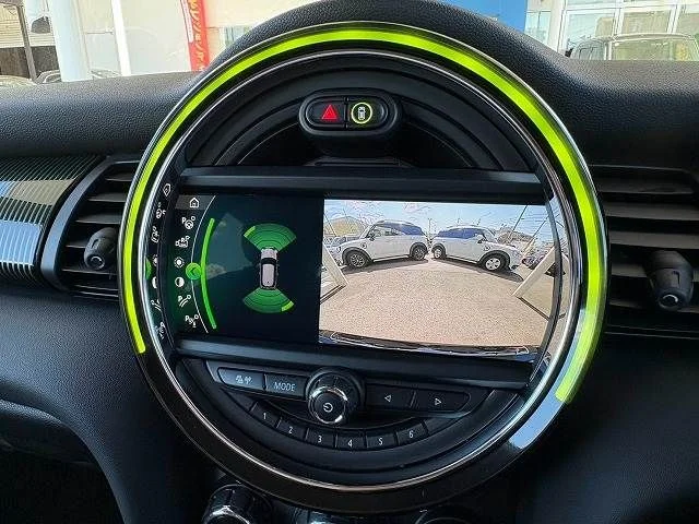 Bmw MINI COOPER SD ベースグレード photo 4