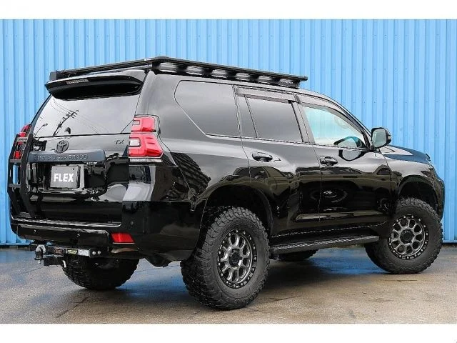Toyota LANDCRUISER PRADO TX　Lパッケ　マットブラックEd photo 3