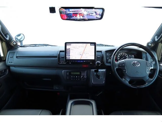 Toyota HIACE van 4WD スーパーGL　ロング photo 2