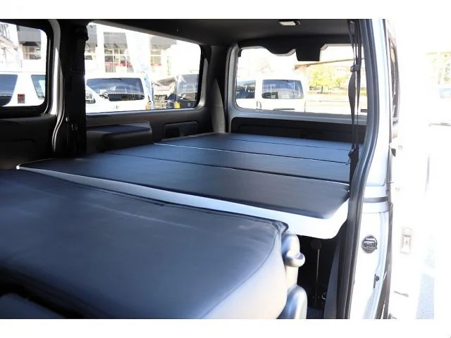 Toyota HIACE van 4WD スーパーGL　ロング photo 4