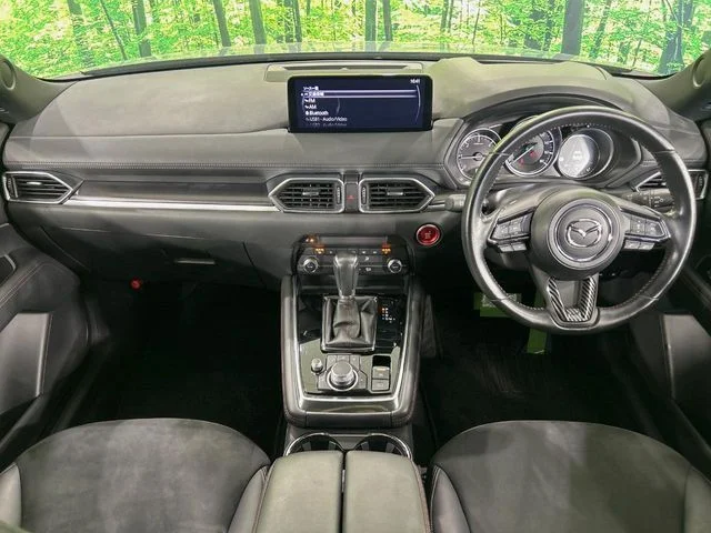 Mazda CX-8 XD　ブラックトーンエディション photo 2
