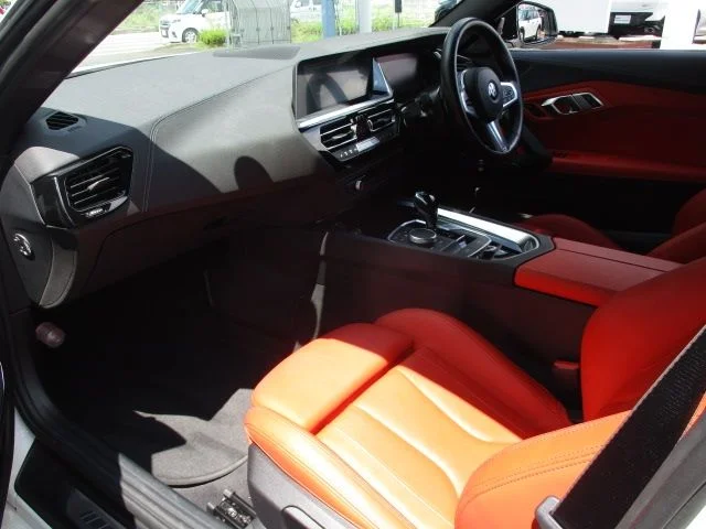 Bmw BMW Z4 sDrive20i　Mスポーツ photo 2