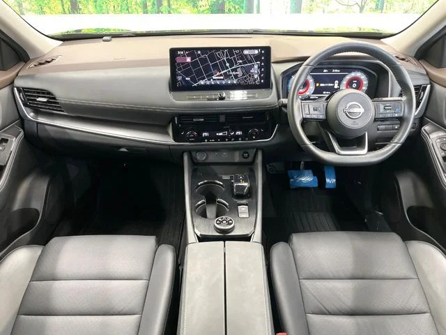 Nissan X-TRAIL HYBRID 4WD X　e−4ORCE photo 2