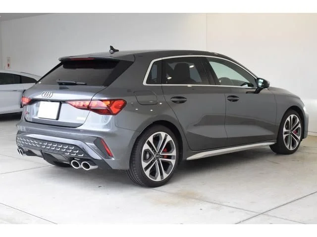 Audi AUDI S3 SPORTBACK ベースグレード photo 3