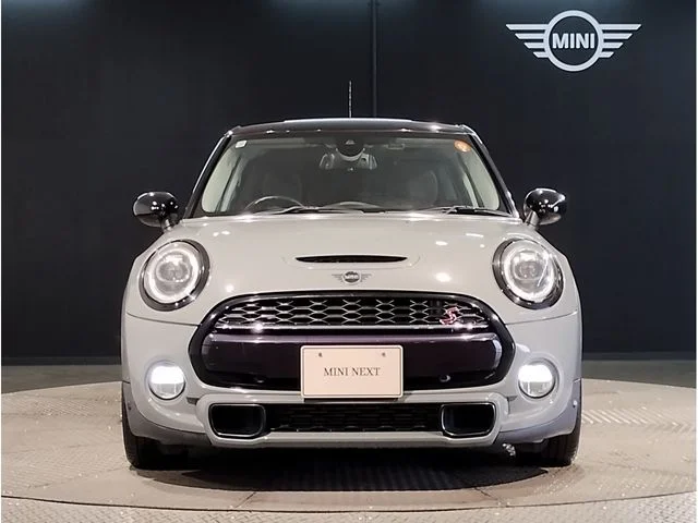 Bmw MINI COOPER SD 5DOOR ベースグレード photo 4