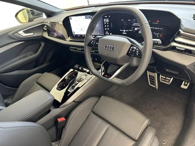 Audi AUDI A5 AVANT TDI　クワトロ　Sライン photo 2